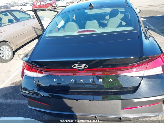 Hyundai ELANTRA SEL 2024 KMHLM4DG0RU658242 Image 16