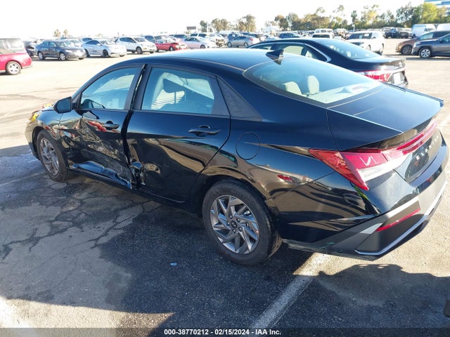 Hyundai ELANTRA SEL 2024 KMHLM4DG0RU658242 Image 3