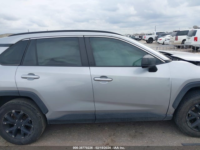 Toyota RAV4 LE 2021 2T3H1RFV0MW176779 Image 13
