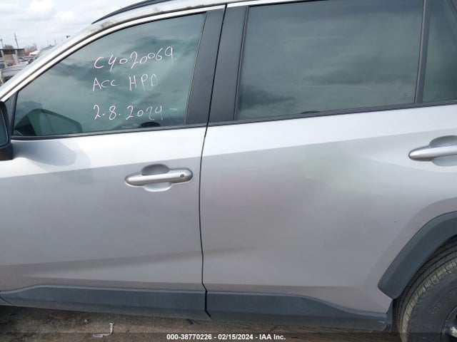 Toyota RAV4 LE 2021 2T3H1RFV0MW176779 Image 14