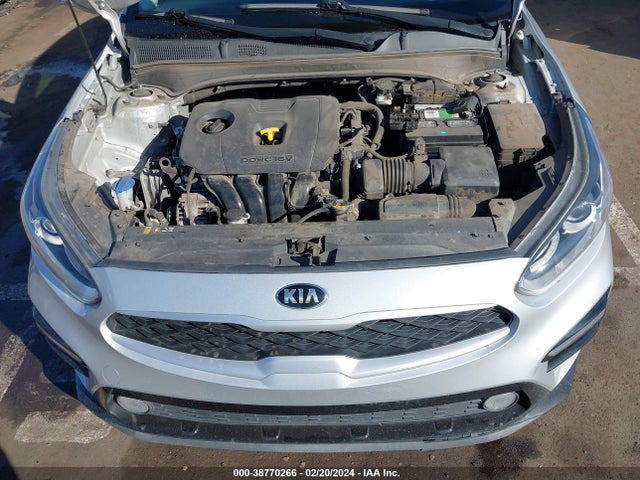 2019 KIA FORTE LXS VIN: 3KPF24AD1KE073272