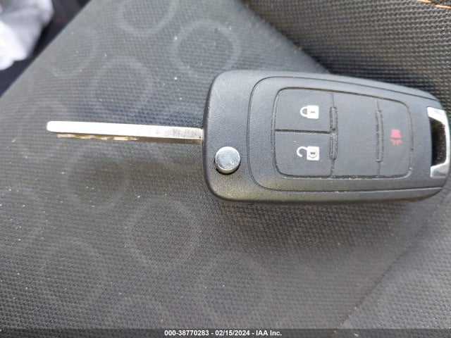 Chevrolet TRAX LS 2018 3GNCJKSBXJL155834 Image 11