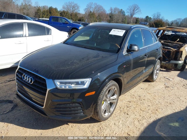 WA1GCCFS1HR001739 Audi Q3 2.0t Premium