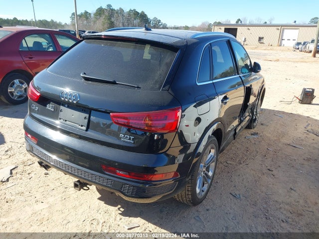 WA1GCCFS1HR001739 Audi Q3 2.0t Premium