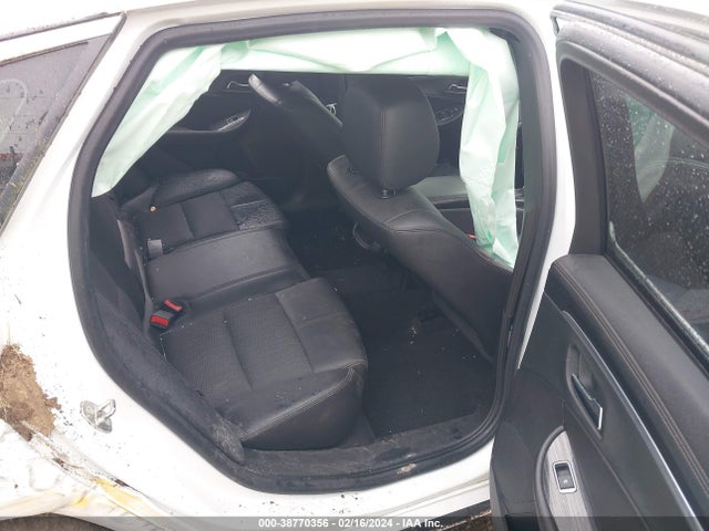 Chevrolet IMPALA 1LT 2017 2G1105S39H9187306 Image 8
