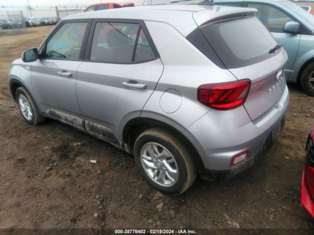 2021 HYUNDAI VENUE KMHRB8A31MU098006 Photo 2
