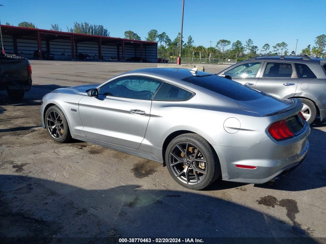 Ford Mustang Ecoboost Premium Fastback 2020 1FA6P8TD2L5142639 Image 3
