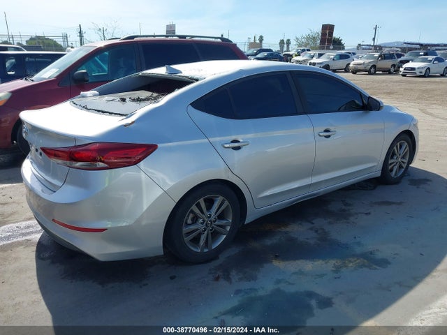 Hyundai ELANTRA SEL 2018 5NPD84LFXJH214550 Image 4