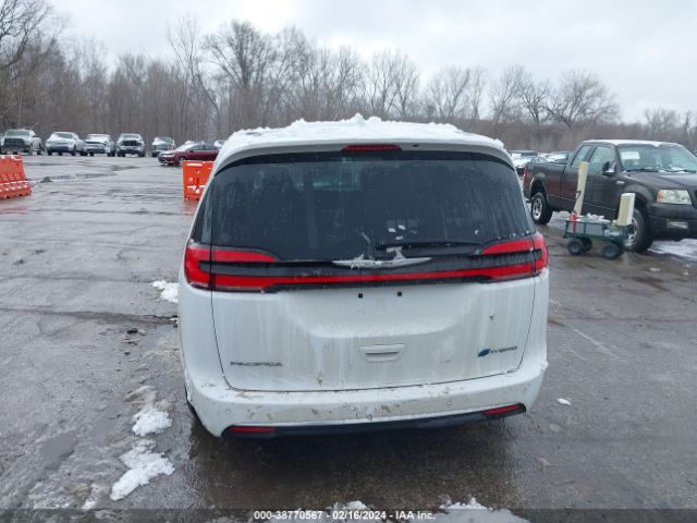 2C4RC1L7XNR118874 Chrysler Pacifica Hybrid Touring L