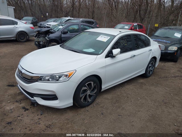 Honda ACCORD LX 2017 1HGCR2F36HA197666 Image 2