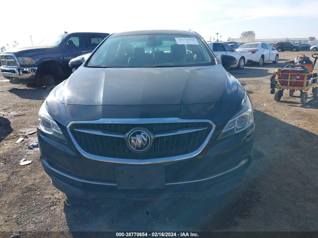1G4ZP5SS5HU183359 Buick Lacrosse Essence