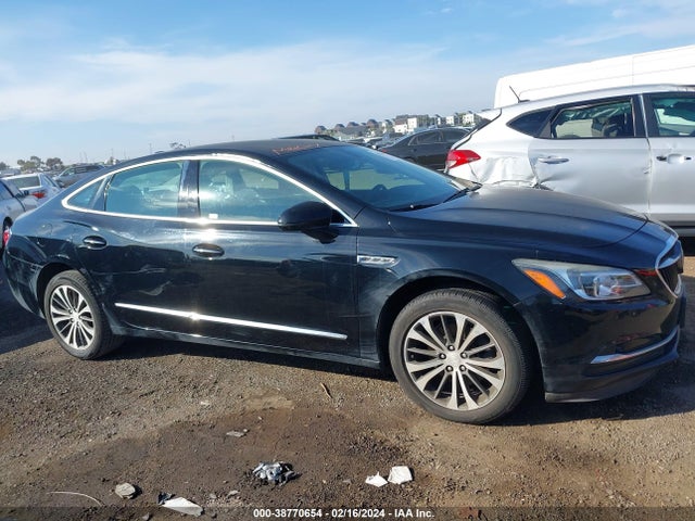 1G4ZP5SS5HU183359 Buick Lacrosse Essence