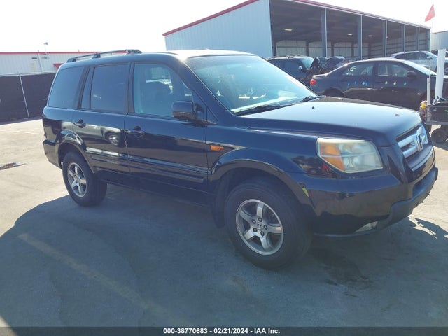 2006 HONDA PILOT EX-L VIN: 5FNYF28596B017967