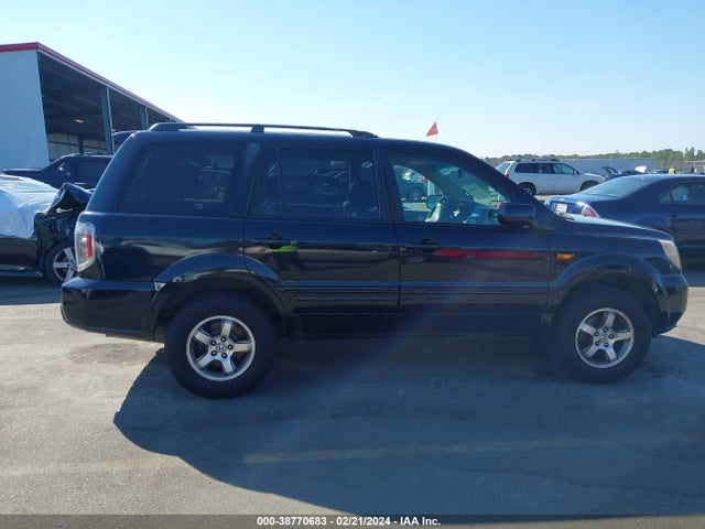 2006 HONDA PILOT EX-L VIN: 5FNYF28596B017967