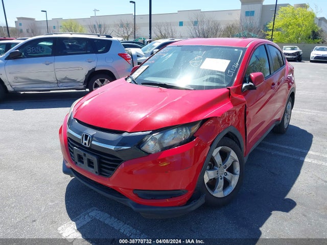 Honda HR-V LX 2018 3CZRU5H36JM720760 Image 2