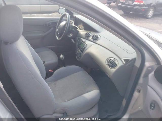 2004 FORD FOCUS ZTW VIN: 1FAFP35Z54W104717