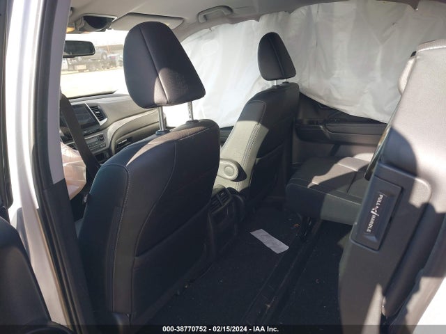 Honda Ridgeline Rtl-t 2017 5FPYK3F66HB008005 Image 8