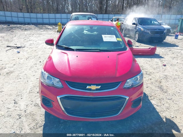 Chevrolet Sonic Ls Auto 2018 1G1JB5SH7J4105359 Image 13