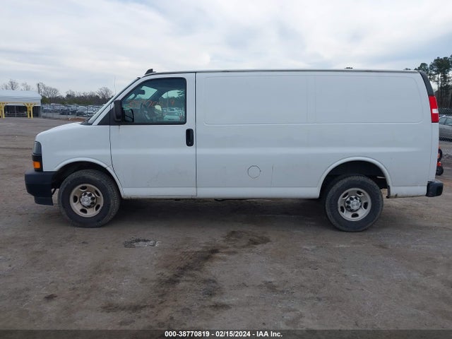 Chevrolet Express 2500 Work Van 2019 1GCWGAFP7K1242278 Image 14