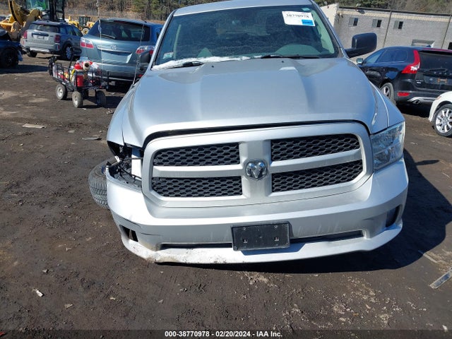 RAM 1500 Express  4x4 5'7 Box 2018 1C6RR7KT7JS142176 Image 13