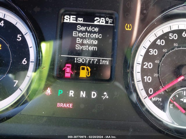 RAM 1500 Express  4x4 5'7 Box 2018 1C6RR7KT7JS142176 Image 7