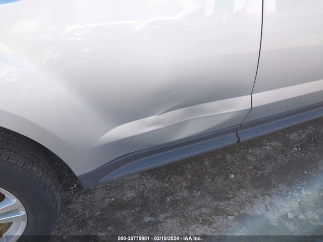 Chevrolet EQUINOX LS 2017 2GNALBEKXH1605345 Image 12