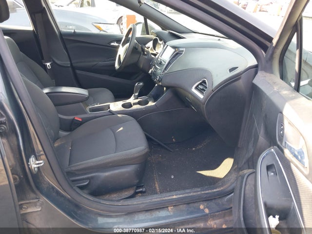 Chevrolet Cruze Lt Auto 2018 3G1BE6SM0JS647871 Image 5