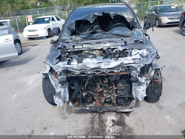 Jaguar E-pace R-dynamic Hse 2019 SADFM2GX1K1Z43304 Image 12