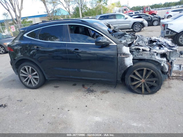 Jaguar E-pace R-dynamic Hse 2019 SADFM2GX1K1Z43304 Image 13