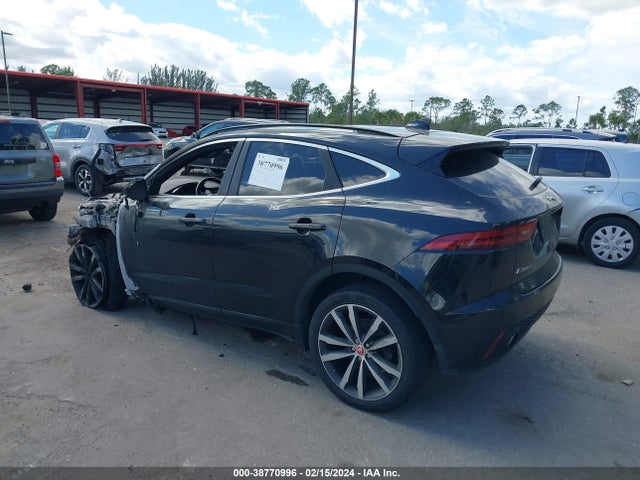 2019 JAGUAR E-PACE SADFM2GX1K1Z43304 Photo 2