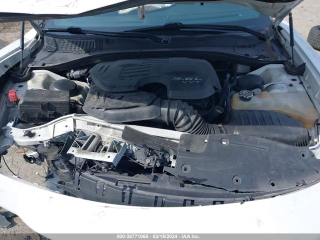 2C3CDXHG4KH746997 Dodge Charger Gt Rwd