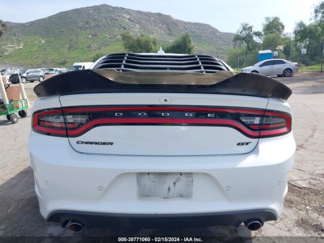 2C3CDXHG4KH746997 Dodge Charger Gt Rwd