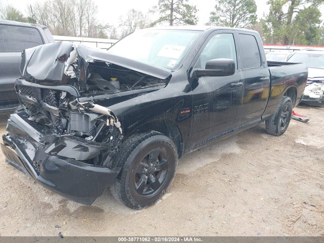 1C6RR7FT7MS566763 RAM 1500 Classic Tradesman Quad Cab 4x4 6'4 Box