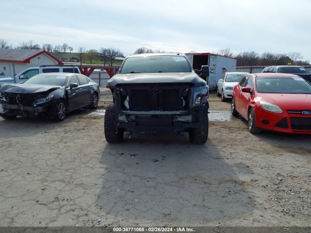 1N6BA1F48KN507138 Nissan Titan Xd Sv Diesel