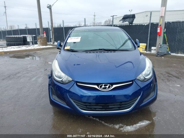 5NPDH4AE9FH573048 Hyundai ELANTRA SE