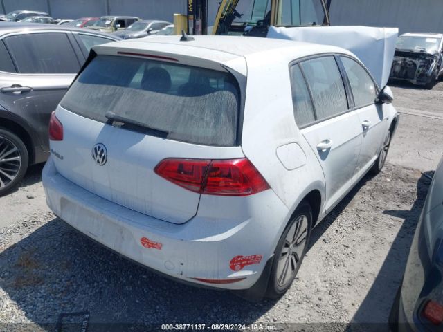 WVWKP7AU8GW916625 Volkswagen E-golf Se