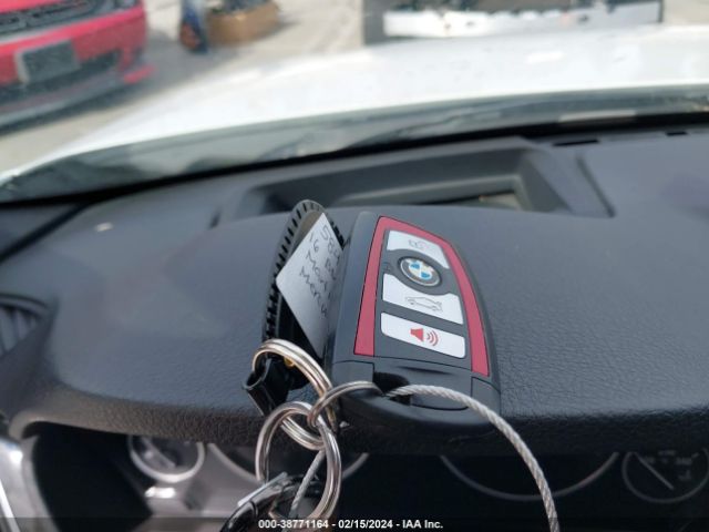 WBA8E9G5XGNT42785 BMW 328I