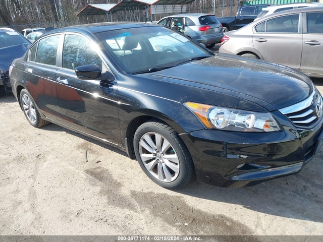 2011 HONDA ACCORD 3.5 EX-L VIN: 1HGCP3F84BA015896