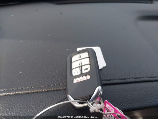5FNYF6H96HB075385 Honda Pilot Touring