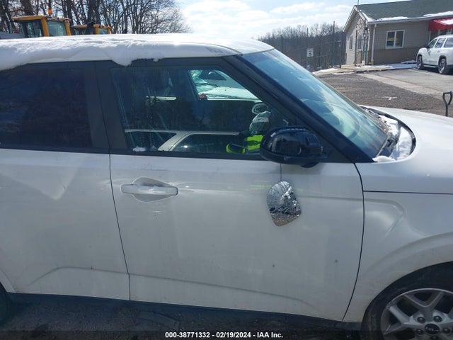 KIA SOUL LX 2023 KNDJ23AU9P7843732 Image 20