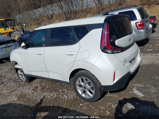 KIA SOUL LX 2023 KNDJ23AU9P7843732 Image 3