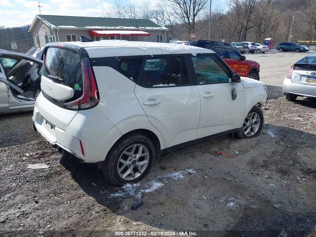 KIA SOUL LX 2023 KNDJ23AU9P7843732 Image 4
