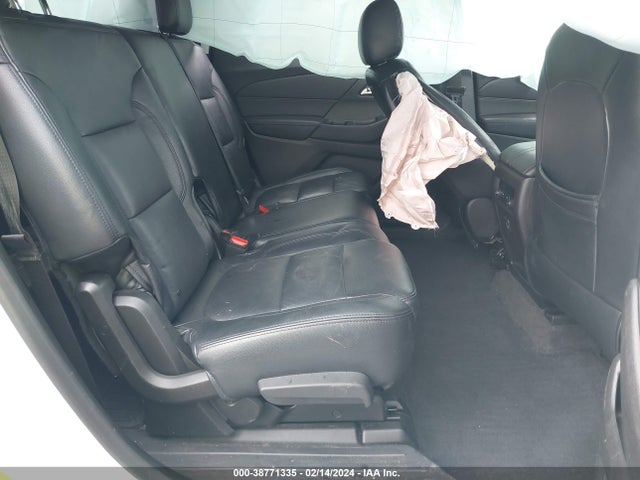 Chevrolet Traverse 1lt 2018 1GNERGKW4JJ265335 Image 8