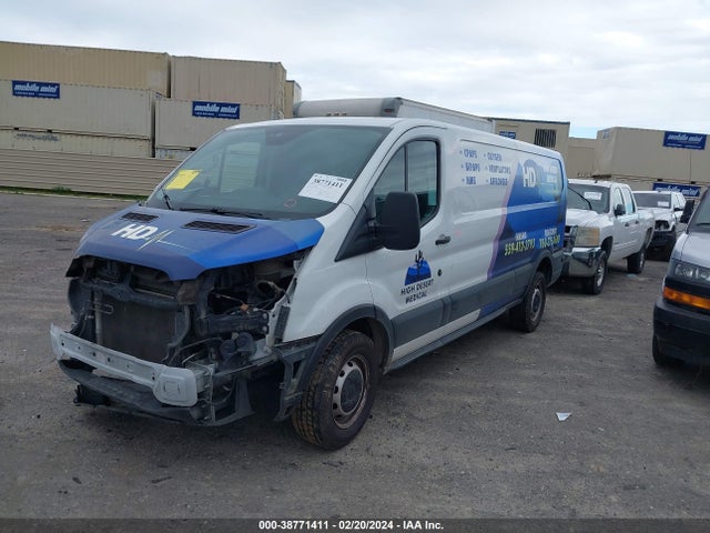 Ford Transit-250 2019 1FTYR2ZM7KKB17267 Image 2