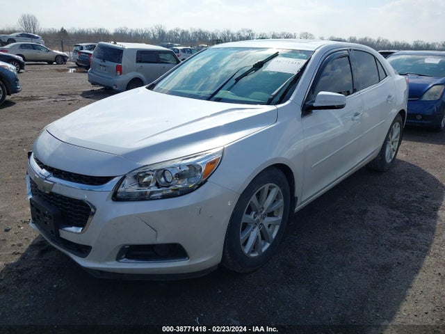 Chevrolet MALIBU 2LT 2015 1G11D5SL0FF190653 Image 2