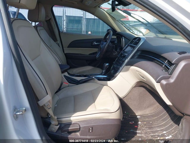 Chevrolet MALIBU 2LT 2015 1G11D5SL0FF190653 Image 5