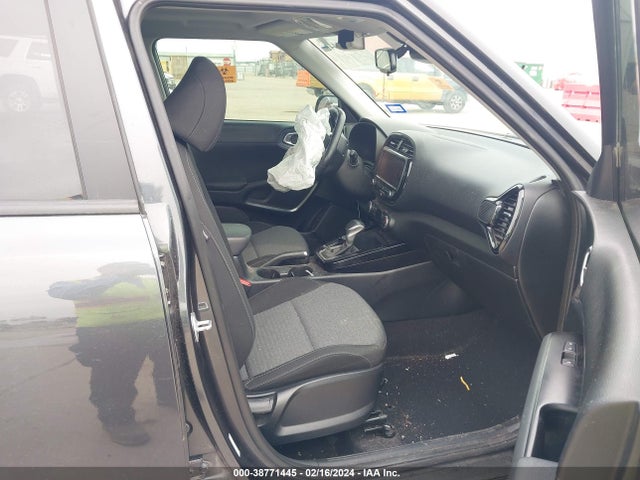 KIA Soul Gt-line 2022 KNDJ63AU5N7798855 Image 5