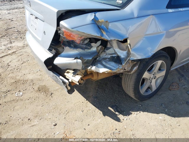 2004 HONDA CIVIC EX VIN: 1HGEM22984L030399