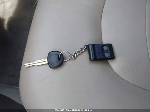 2000 HYUNDAI SONATA GLS V6 VIN: KMHWF35V0YA358019