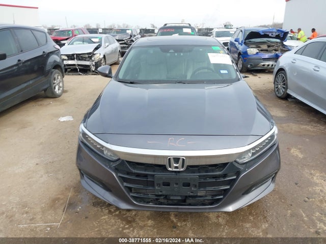 Honda ACCORD LX 2018 1HGCV1F12JA059133 Image 12